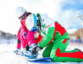 服裝制造業外貿網站案例