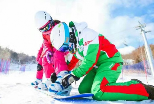 服裝制造業外貿網站案例